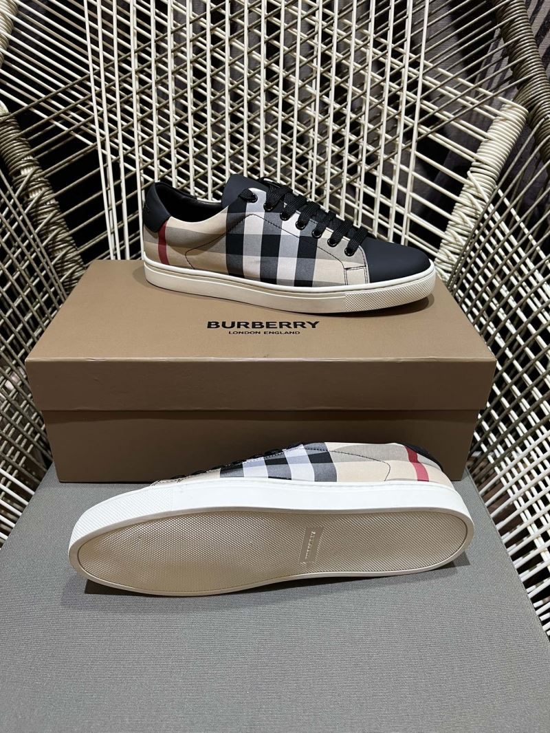 Burberry Low Shoes